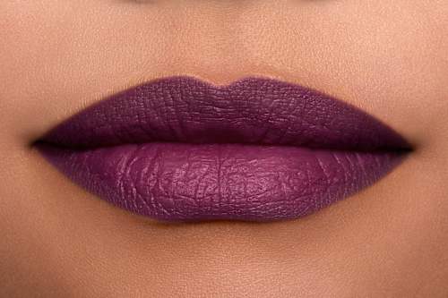 Lippenstift Suede Matte 10 Girl, Bye NYX PROFESSIONAL MAKEUP