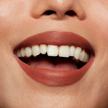 Lipgloss Lingerie XXL Matte 29 Hot Caramelo NYX PROFESSIONAL MAKEUP