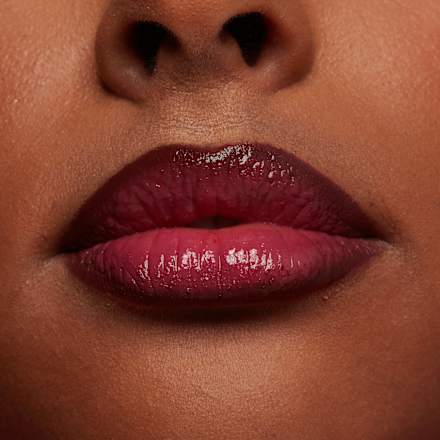 Lipliner Line Loud 17 Rebel Kind  NYX PROFESSIONAL MAKEUP