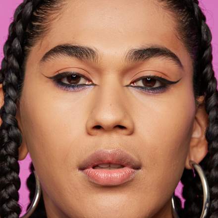 Foundation Bare With Me Blur 08 Golden Light NYX PROFESSIONAL MAKEUP