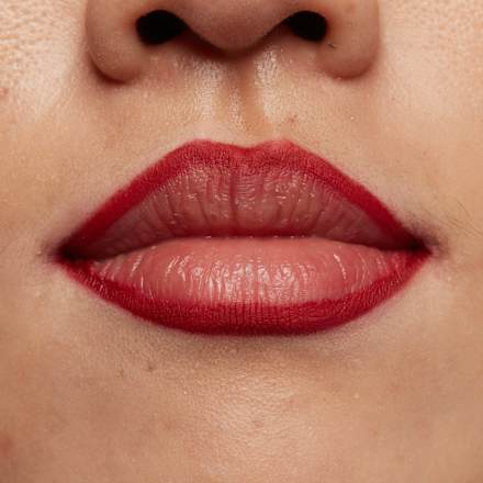 Lipliner Line Loud 12 On A Mission  NYX PROFESSIONAL MAKEUP
