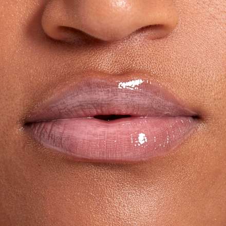 Lipgloss Butter 05 Creme Brulee  NYX PROFESSIONAL MAKEUP
