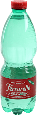 Acqua minerale effervescente naturale Ferrarelle