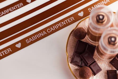 Sweet Tooth Caramel Dream body mist SABRINA CARPENTER