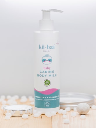 baby tělové mléko s probiotiky a prebiotiky kii-baa organic