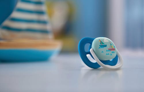 Schnuller ultra air happy Silikon, blau/weiß, 6-18 Monate PHILIPS AVENT