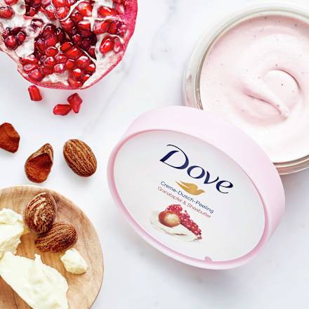 Körperpeeling Granatapfel & Sheabutter Dove