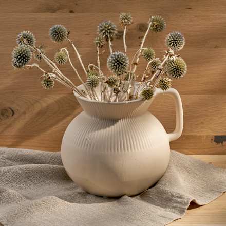 Vase aus Porzellan mit Griff, offwhite (17x17x16 cm) Dekorieren & Einrichten