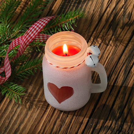 gefülltes Kerzenglas mit Henkel & Glöckchen weiß Dekorieren & Einrichten