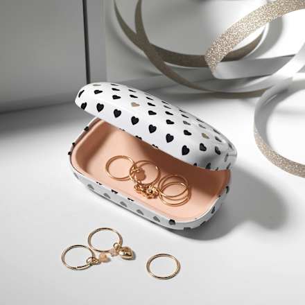 Aufbewahrungsbox mit Herzen, weiß-schwarz-gold Dekorieren & Einrichten