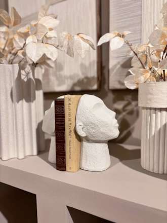 Buchstütze  "Gesichter" (2tlg), weiß (32x11x22,5cm) keine Marke