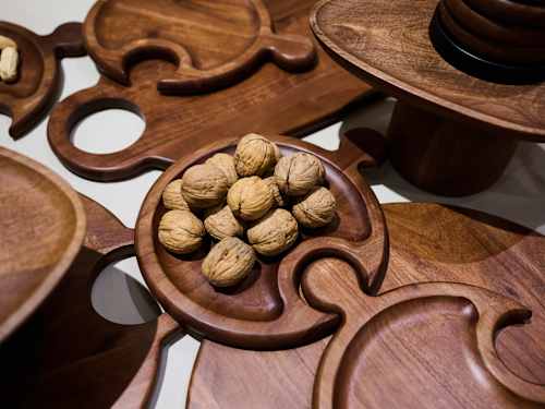 Ablage aus Holz mit Fuß (26x20x10,5cm) keine Marke