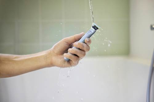 Elektrischer Rasierer, OneBlade Face First Shave QP1324/20 PHILIPS OneBlade