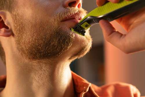 Elektrischer Rasierer, OneBlade Face Original QP2724/20           PHILIPS OneBlade