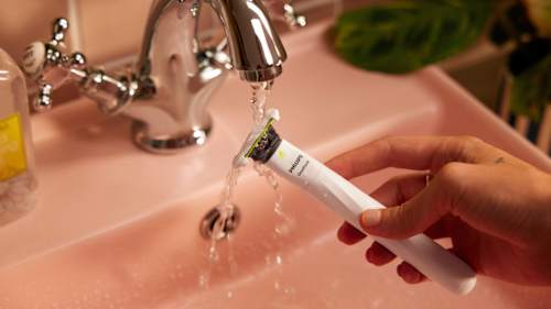 Pánsky holiaci strojček na intímne partie Intimate Skin Protect blade QP1924/20 PHILIPS OneBlade