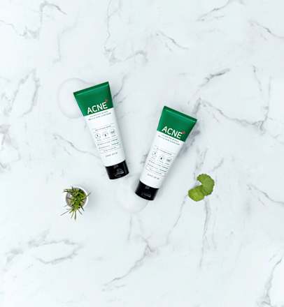 Anti Pickel Reinigungsschaum Miracle SOME BY MI