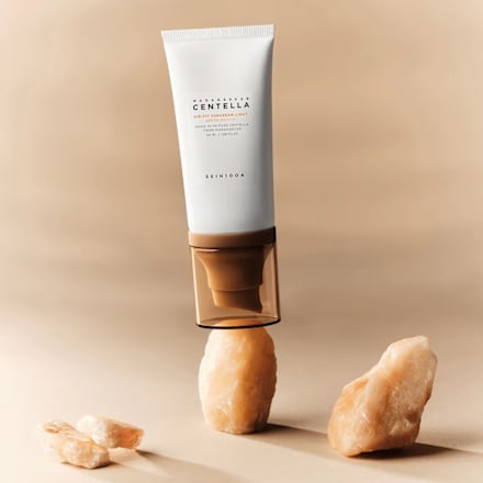 Дневен крем за лице Madagascar Centella с SPF 30 SKIN1004