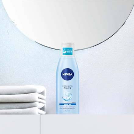 Gesichtswasser Erfrischend mit Vitamin E und Lotus NIVEA