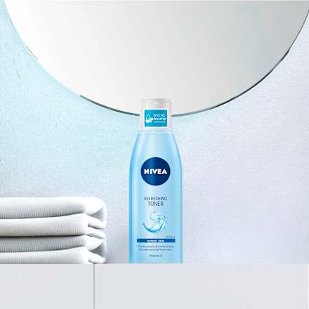 Gesichtswasser Erfrischend mit Vitamin E und Lotus NIVEA