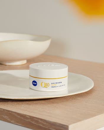 Дневен крем против бръчки Q10 SPF 15 NIVEA