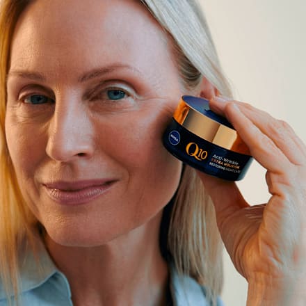 Q10 EXTRA NOURISHING noćna krema protiv bora NIVEA