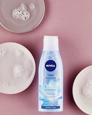 Gesichtswasser Erfrischend mit Vitamin E und Lotus NIVEA