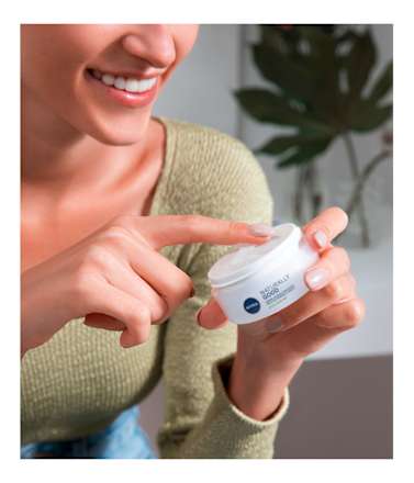 Naturally Good Tagescreme mit Bio-Aloe Vera NIVEA