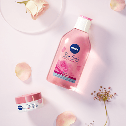 Rose Touch gel-cremă hidratantă NIVEA