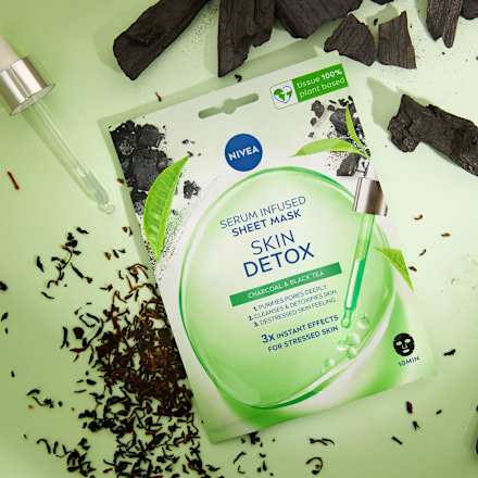 Textilná pleťová maska napustená sérom Skin Detox NIVEA