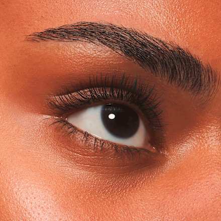 Mascara All Eyes On Me Waterproof essence