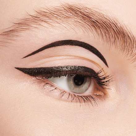 Eyeliner Pen Waterproof essence