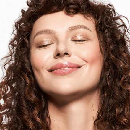Lipgloss Max It Up Lip Booster Extreme 050 Beam Me Away CATRICE