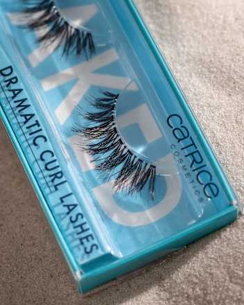 Künstliche Wimpern Dramatic Curl (1 Paar) CATRICE