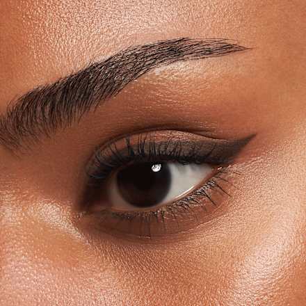 Kajal Longlasting 18H + Waterproof 02 Hot Chocolate essence