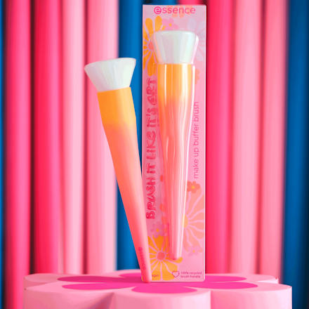 Make-up Pinsel Brush It Like It´s Art 01 Buff On, You’re A Work Of Art essence