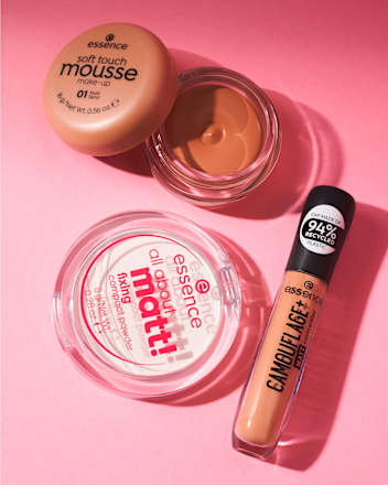 Kompakt Puder All About Matt! Fixing  essence