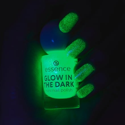Nagellack Glow In The Dark Mini 01 essence