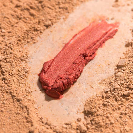 Blush Desert Dune Luminizing Mousse C01 Desert Rose CATRICE