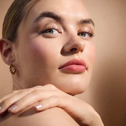 Lippenbalsam Wonder Woman 020 Proud CATRICE