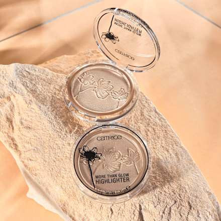 Highlighter More Than Glow 010 Ultimate Platinum Glaze CATRICE