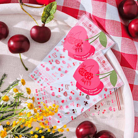 Nagelsticker So Cherry Happy Cherry Scented 01 With Extra Cherries, Please essence