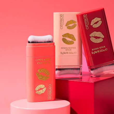 Blush Stick Kiss & Glow C02 Amor's Fave CATRICE