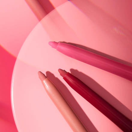 Lipliner Kiss & Glow C01 Kiss Bomb CATRICE