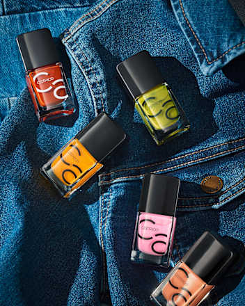 Nagellack Iconails 169 Raspberry Pie CATRICE