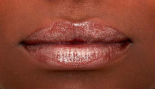 Lipgloss Filler Instinct Plumping 03 Sparkling Please  NYX PROFESSIONAL MAKEUP