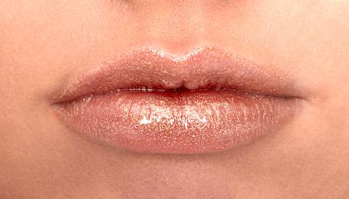 Lipgloss Filler Instinct Plumping 03 Sparkling Please  NYX PROFESSIONAL MAKEUP