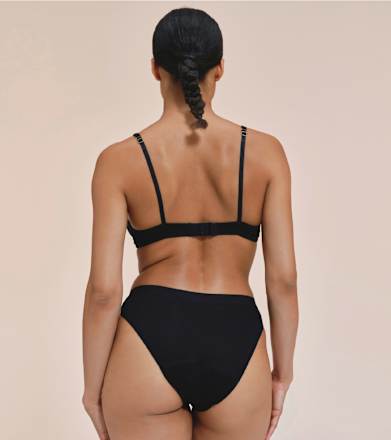 menstruační kalhotky Brief, velikost M, černé snuggs