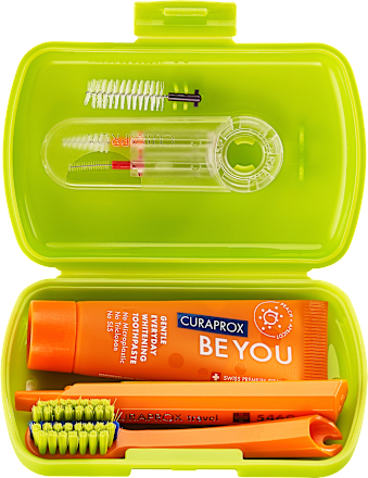 Potovalni set Ortho - zelen CURAPROX