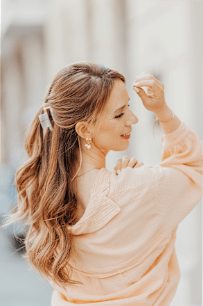 Haarklammer Acryl Streifen Langhaarmädchen