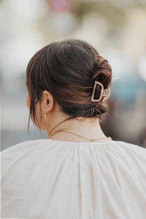 Haarklammer Halbmond Langhaarmädchen